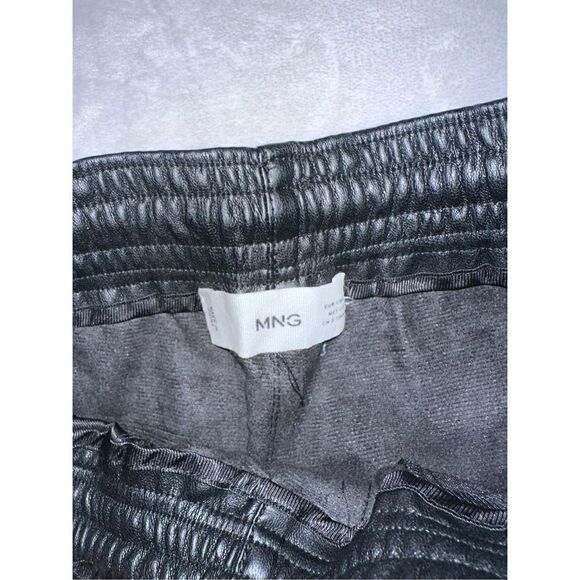 MNG leather pants size XS women’s black - Picture 3 of 8